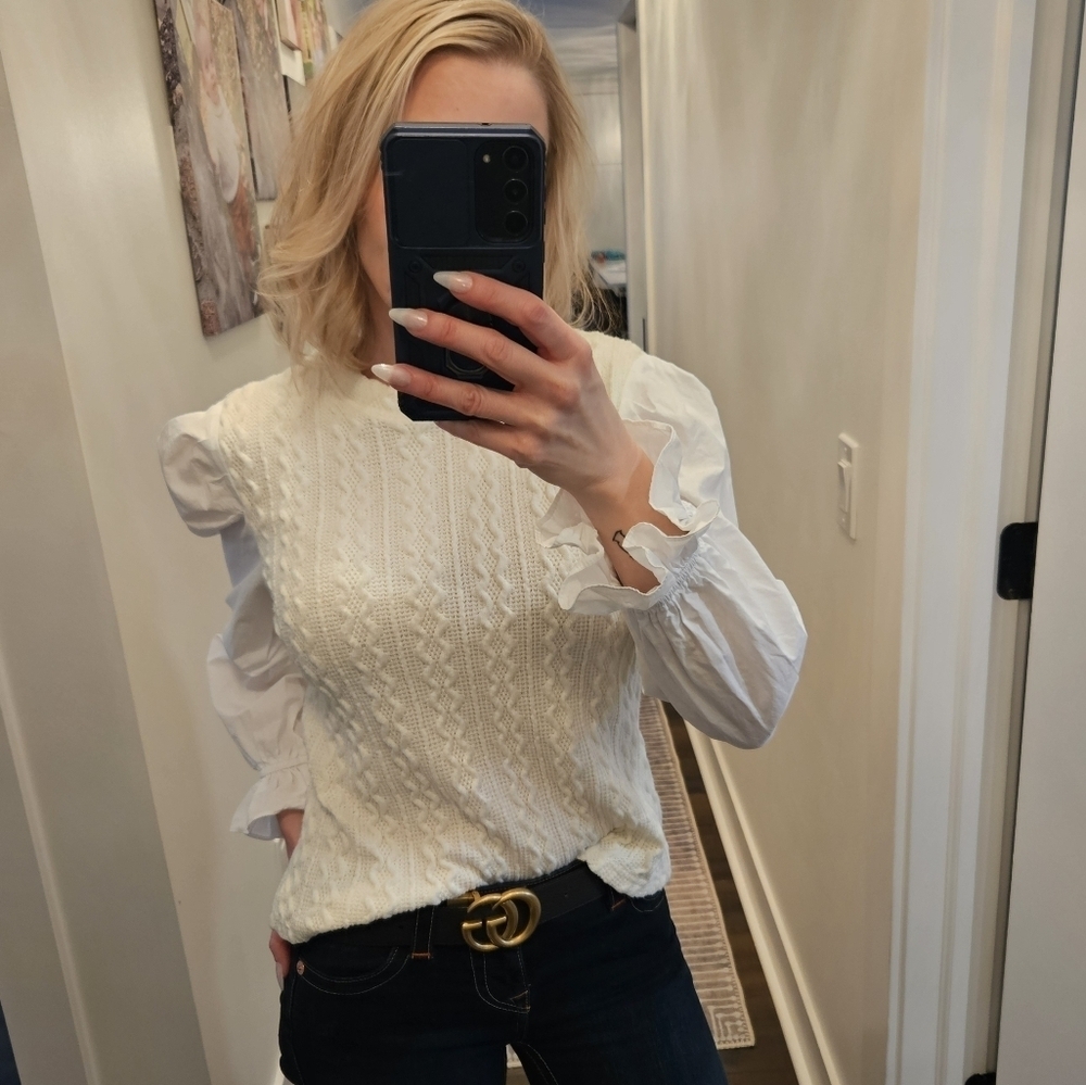 Womans Textured Long Sleeve Blouse - SIZE M